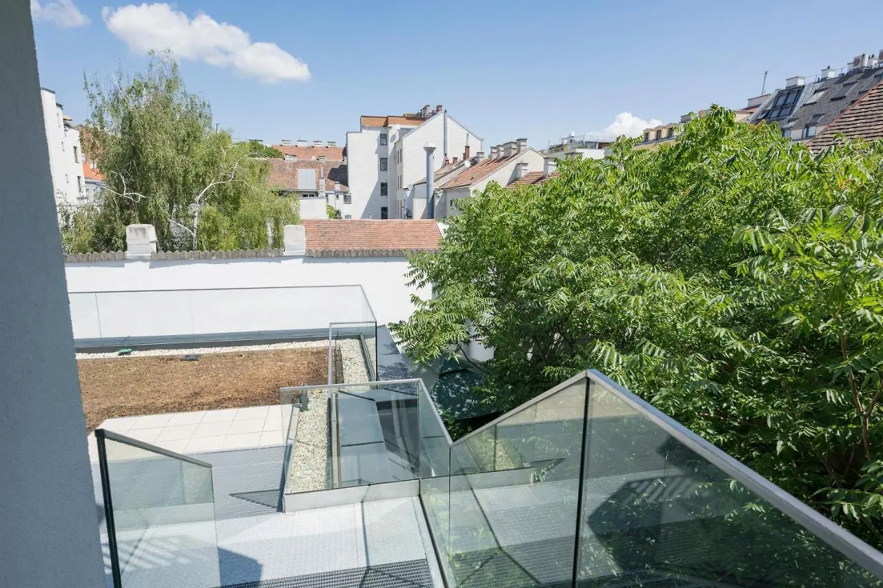 Ottakring Balcony Suite Wien
