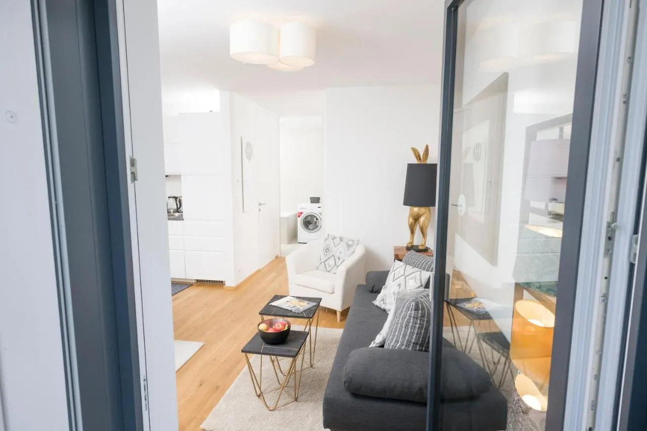Ottakring Balcony Suite Wien