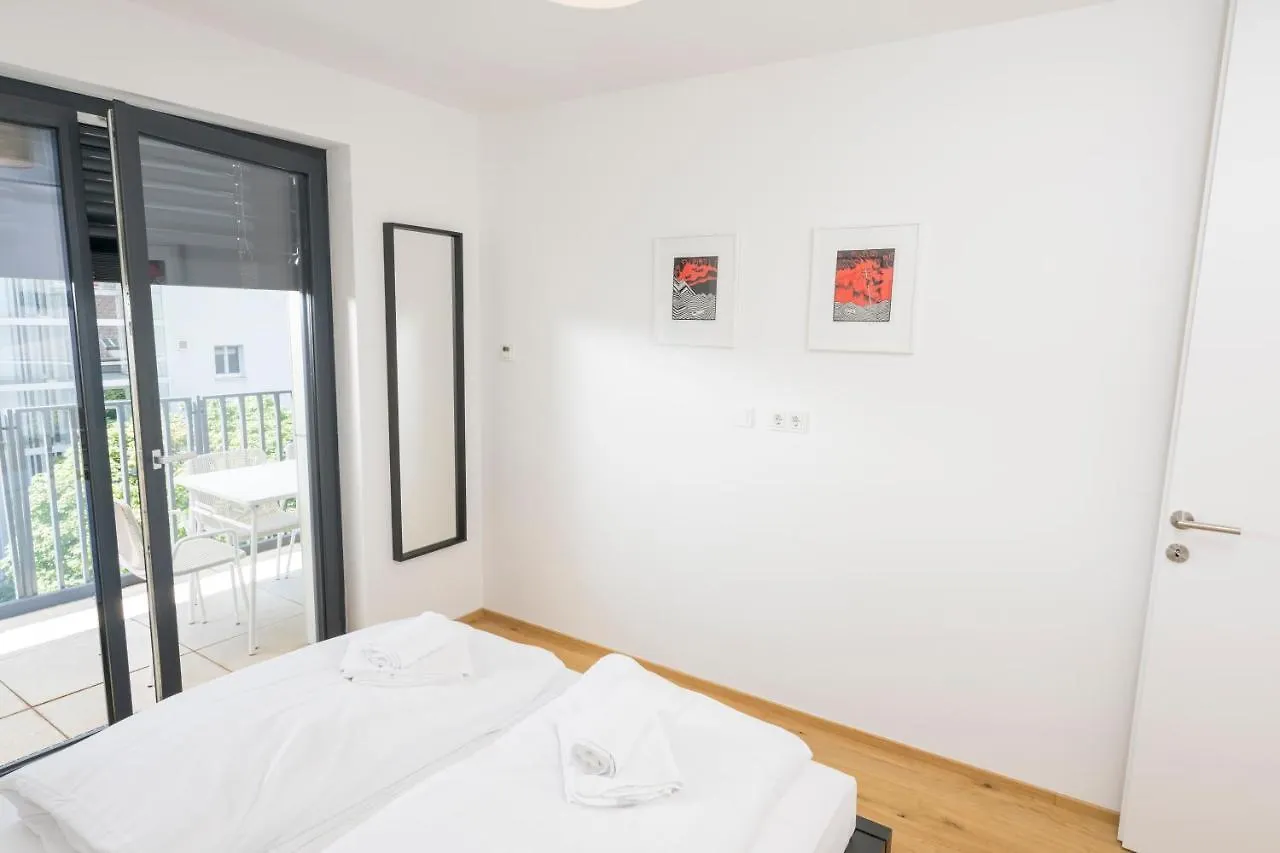 Ottakring Balcony Suite Vienna 0*,  Austria