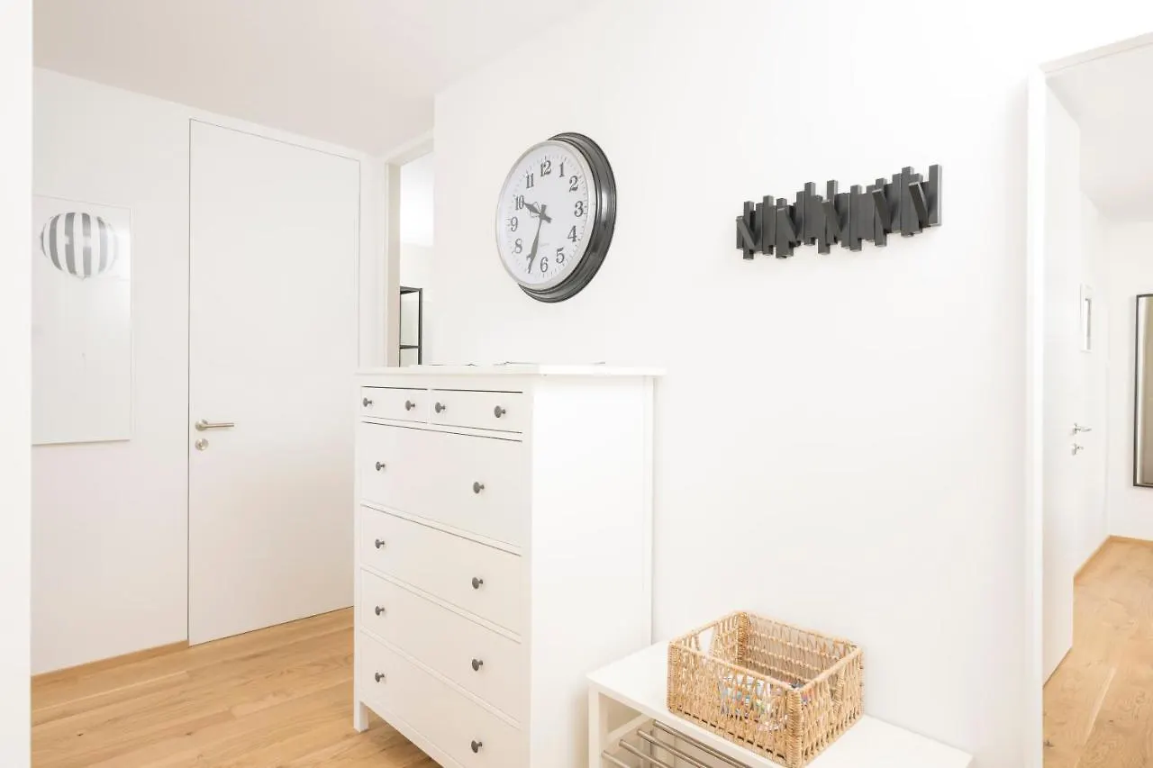Apartment Ottakring Balcony Suite Vienna