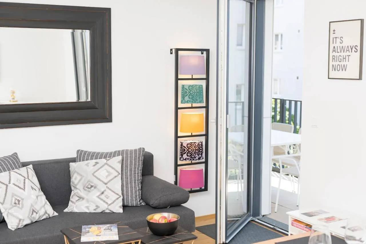 Ottakring Balcony Suite Vienna 0*,