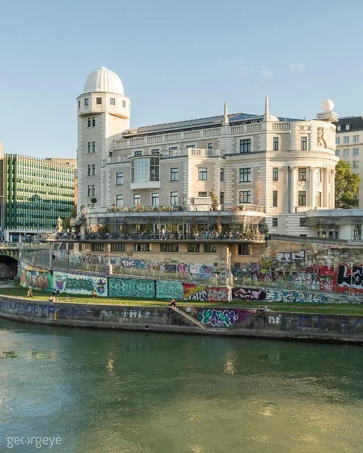 Ottakring Balcony Suite Vienna 0*,